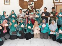 Jumat berkah Donasi 1 telur tiap keluarga yang mampu